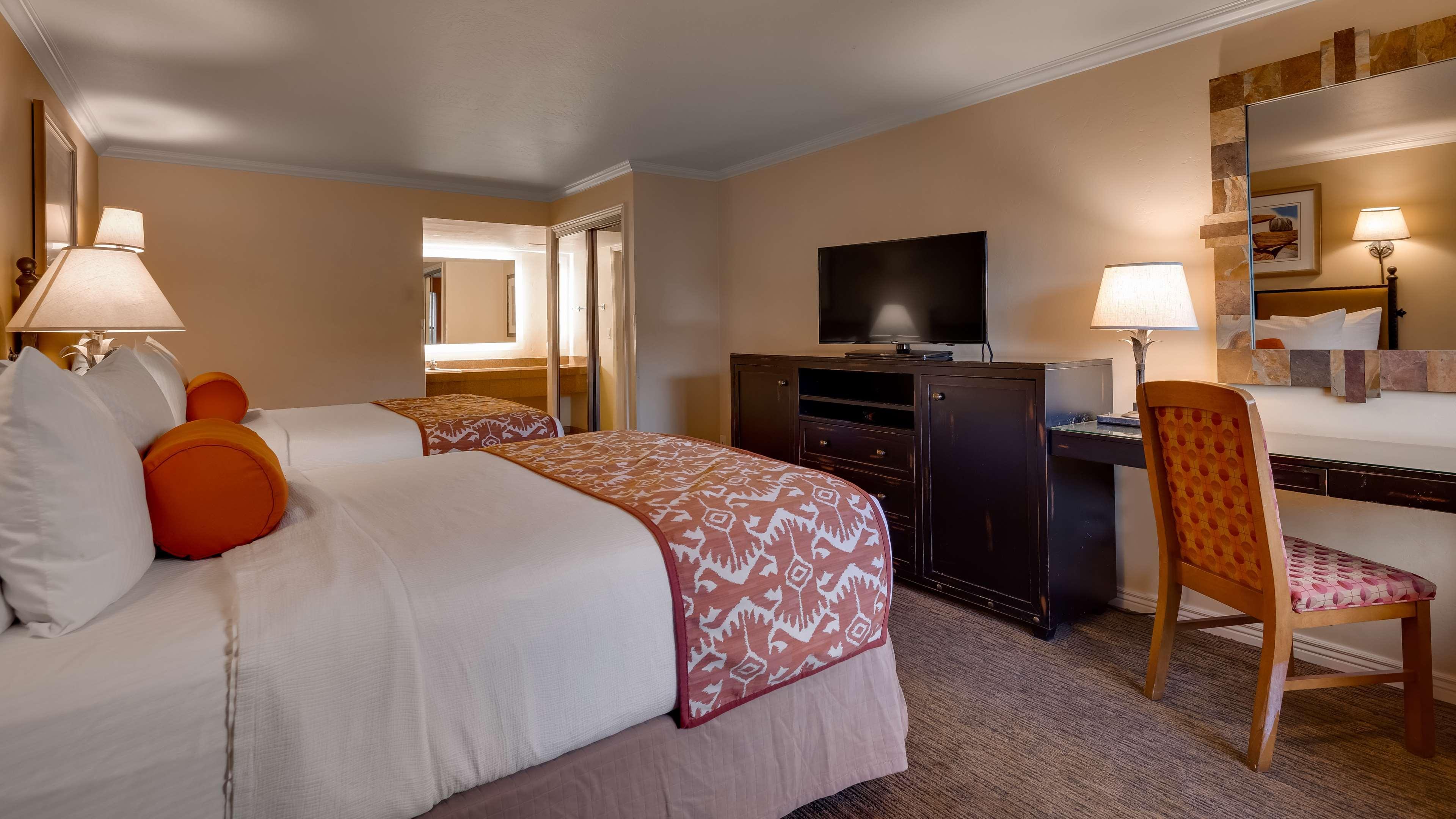 Best Western Plus Arroyo Roble Hotel & Creekside Villas Sedona Exterior photo