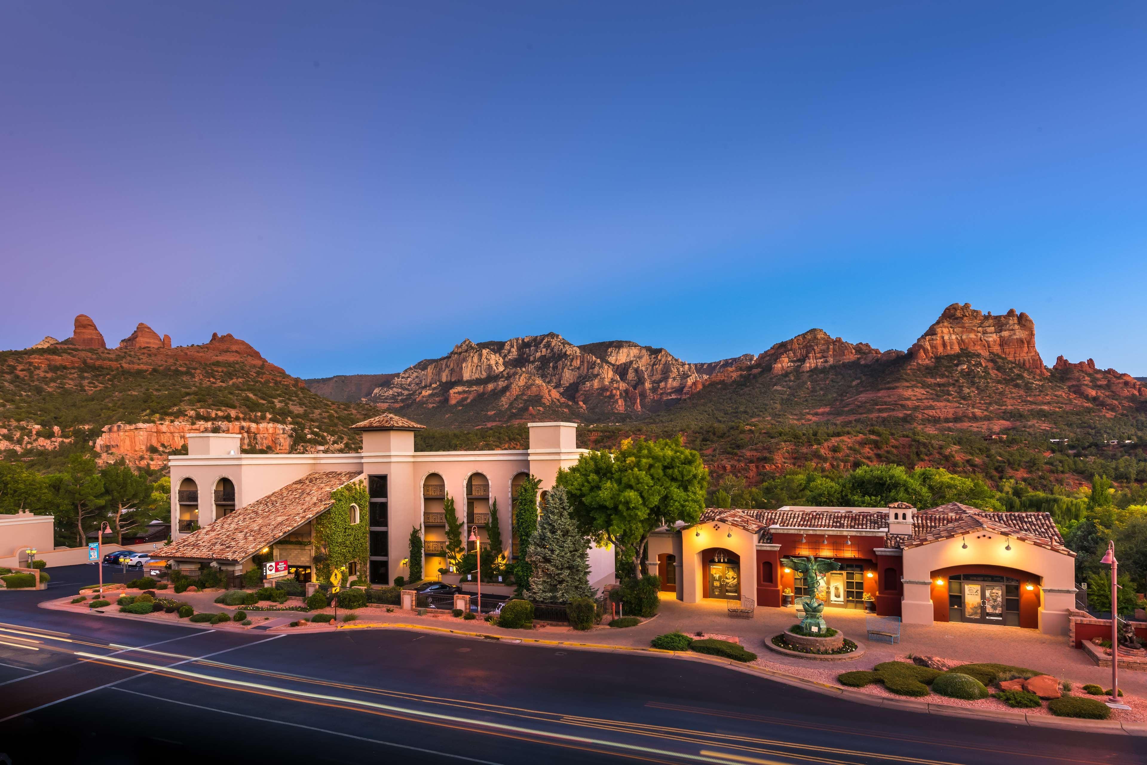 Best Western Plus Arroyo Roble Hotel & Creekside Villas Sedona Exterior photo