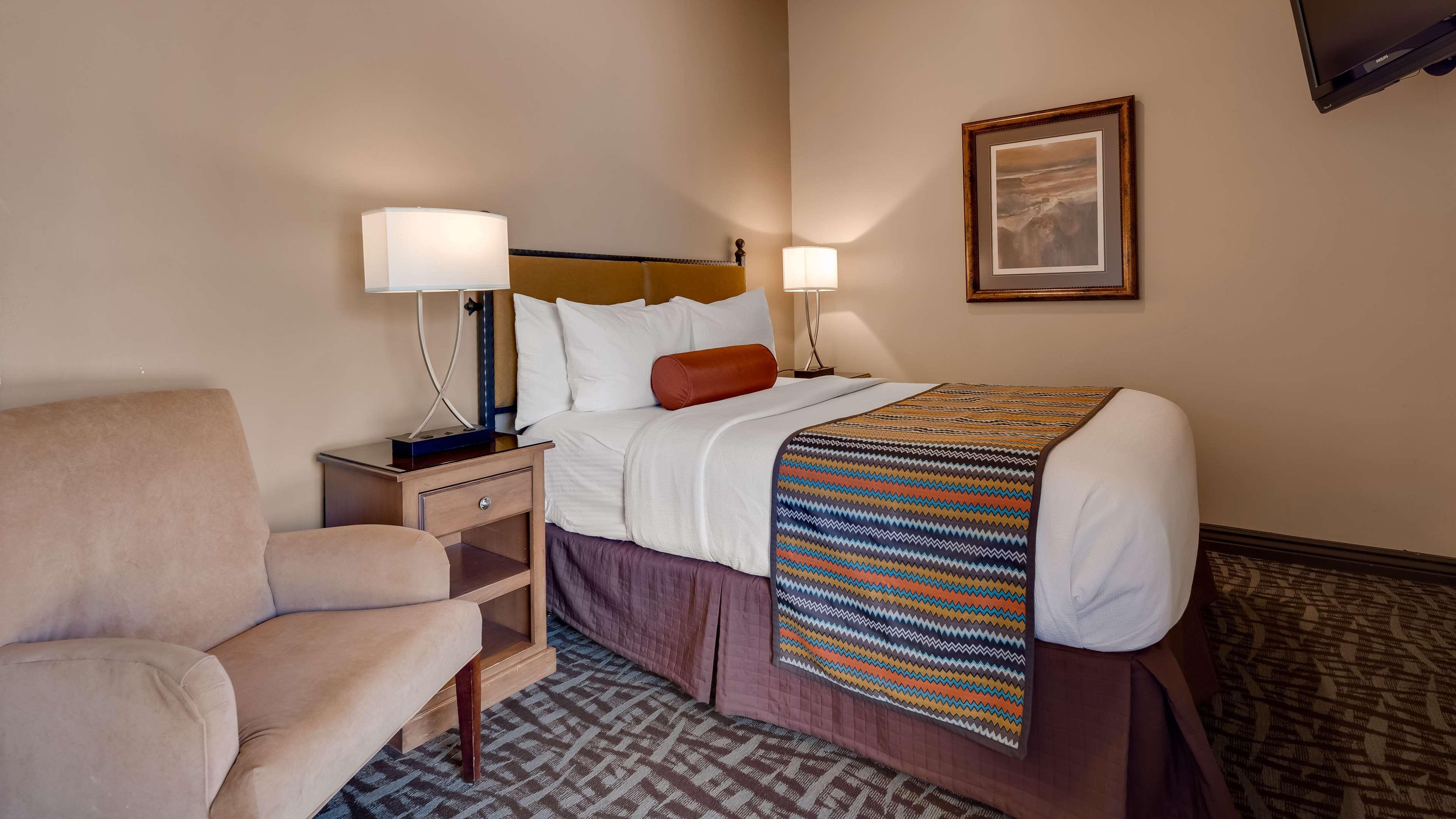 Best Western Plus Arroyo Roble Hotel & Creekside Villas Sedona Exterior photo